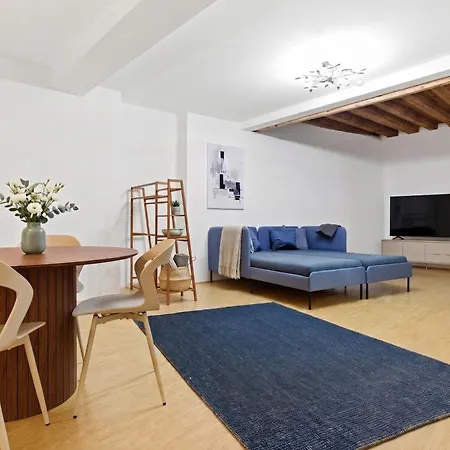 Alpena Homes, Zentrum, Sehr Geraeumig, Kueche Apartment *